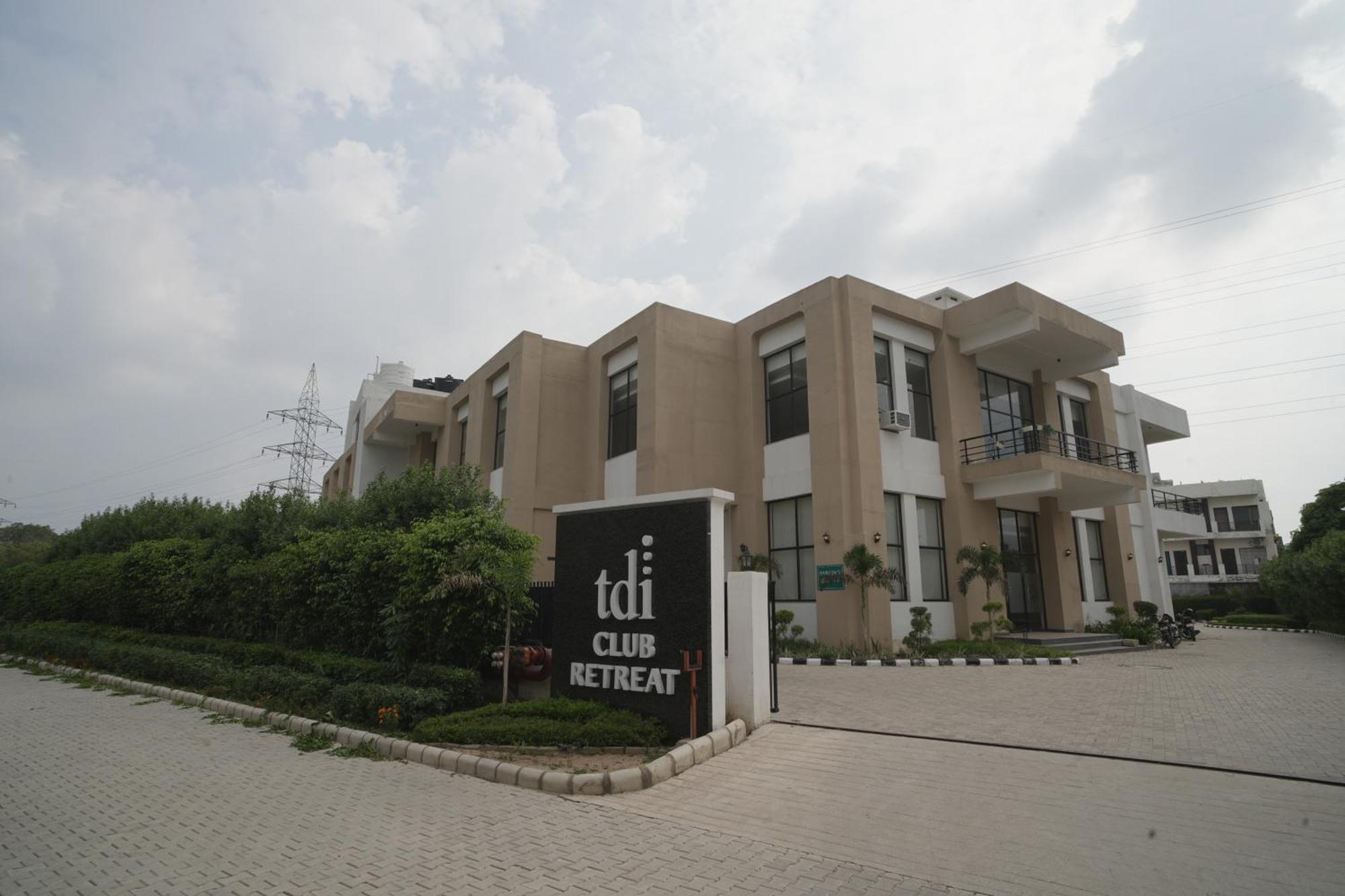Отель Tdi Club Retreat Sector-110 Mohali Экстерьер фото